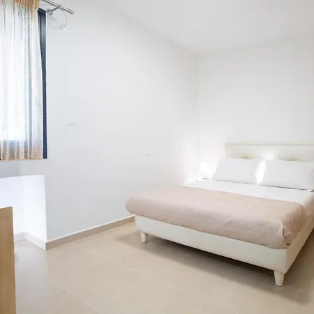 Agni Aparthotel