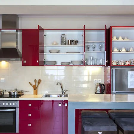 Agni 公寓式酒店 4*